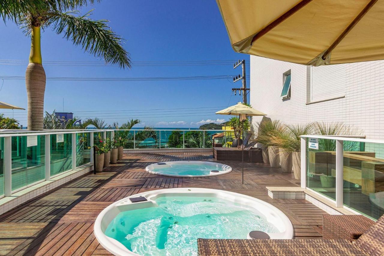 Boulevard 224D - Excelente Apartamento Em Condominio De Luxo No Centro De Bombinhas - Piscina - Jacuzzi - Academia - Portaria 24H. Buitenkant foto
