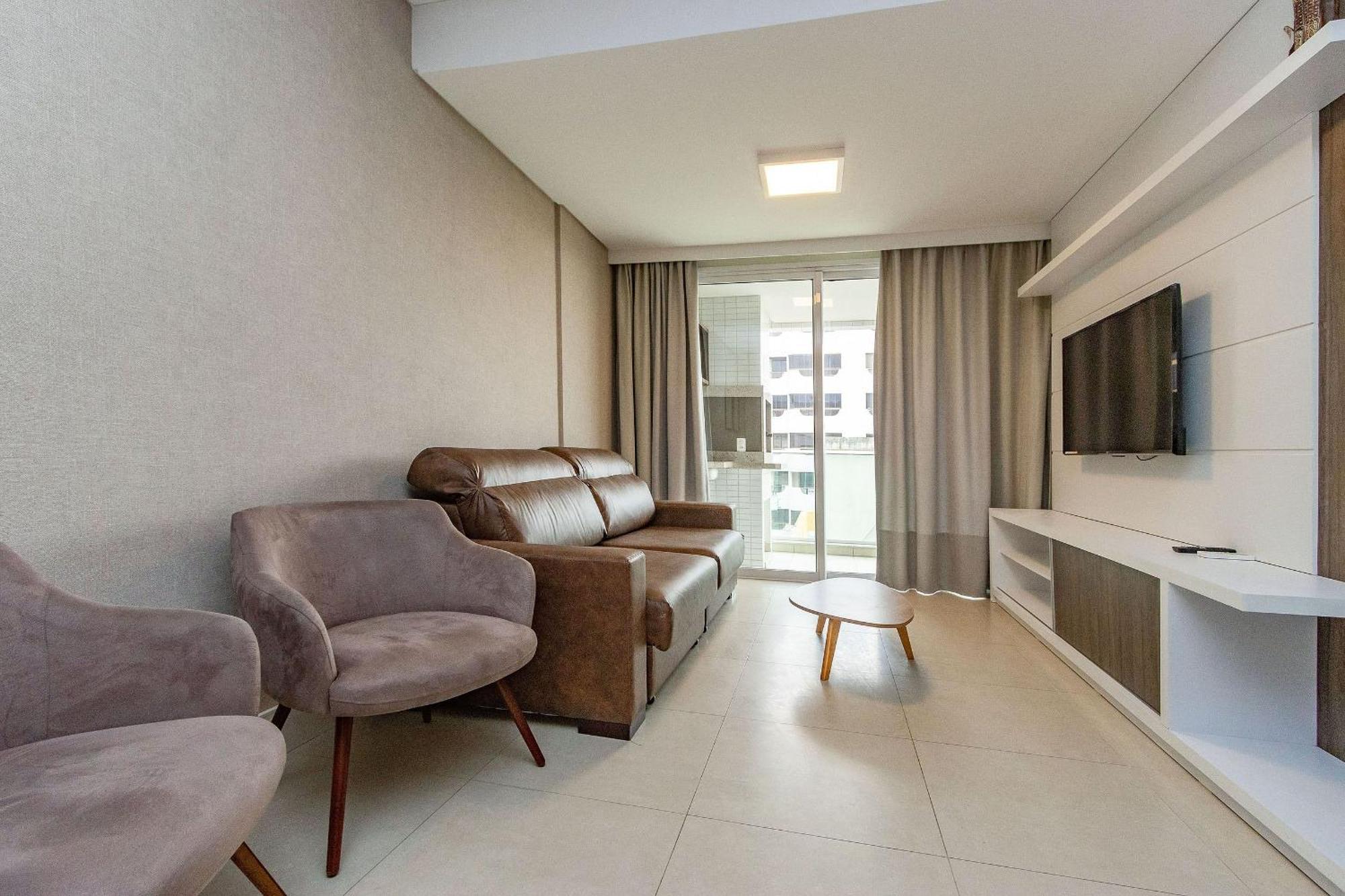 Boulevard 224D - Excelente Apartamento Em Condominio De Luxo No Centro De Bombinhas - Piscina - Jacuzzi - Academia - Portaria 24H. Buitenkant foto